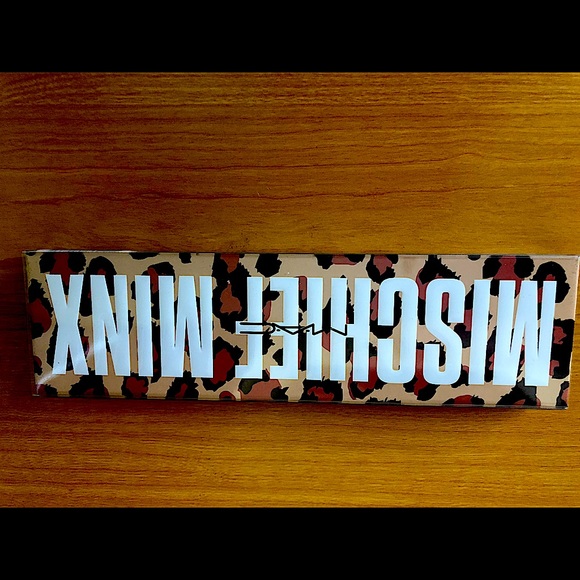 Mac Mischief Minx eyeshadow palette - Picture 1 of 3